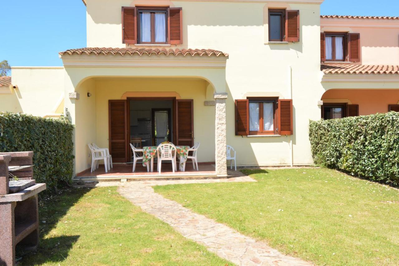Appartamenti Corallo San Teodoro  Exterior photo