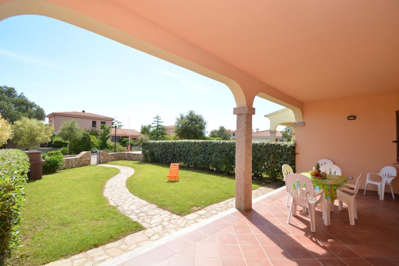 Appartamenti Corallo San Teodoro  Exterior photo