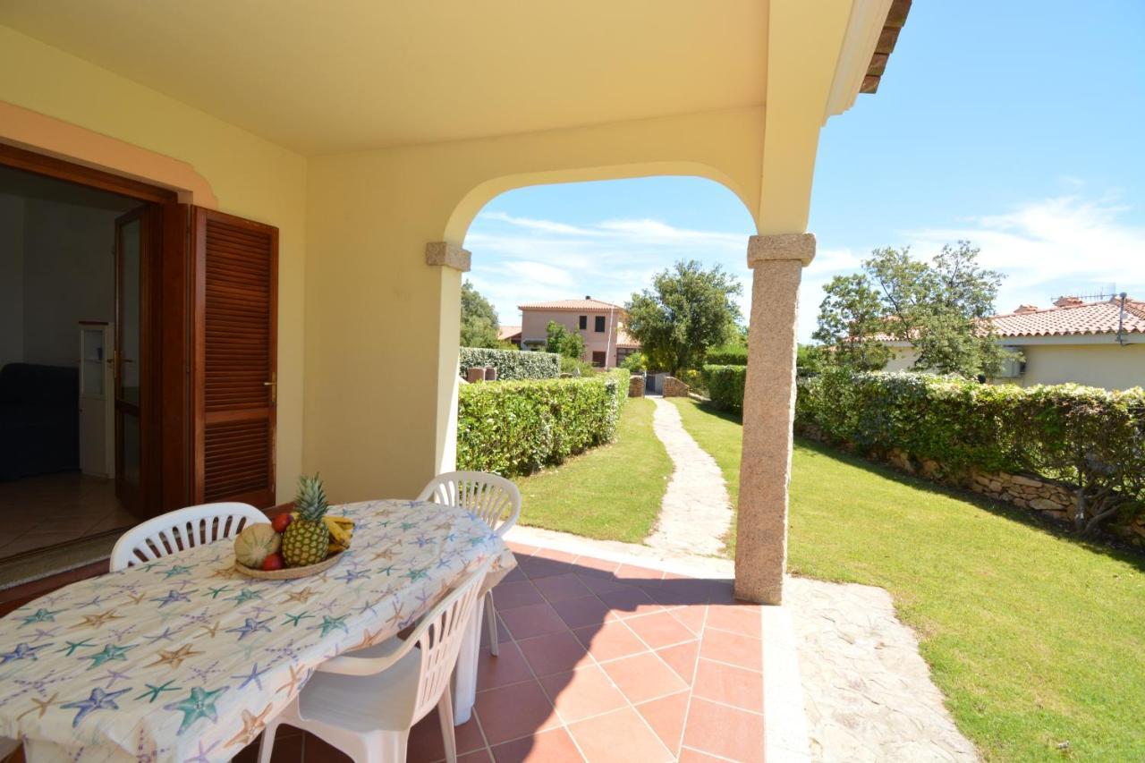 Appartamenti Corallo San Teodoro  Exterior photo